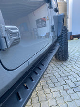 Load image into Gallery viewer, GRANITE SERIES™ ROCK RAILS / Steps / Sliders - for Wrangler 4DR JLU by Bestop