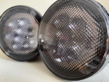 Load image into Gallery viewer, Indicators LED - Front Grill for Wrangler JK JKU (pair)