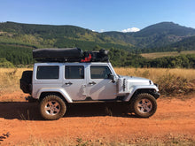 Load image into Gallery viewer, RockRage ULTIMA ROCK SLIDERS for Wrangler JKU - 4DR