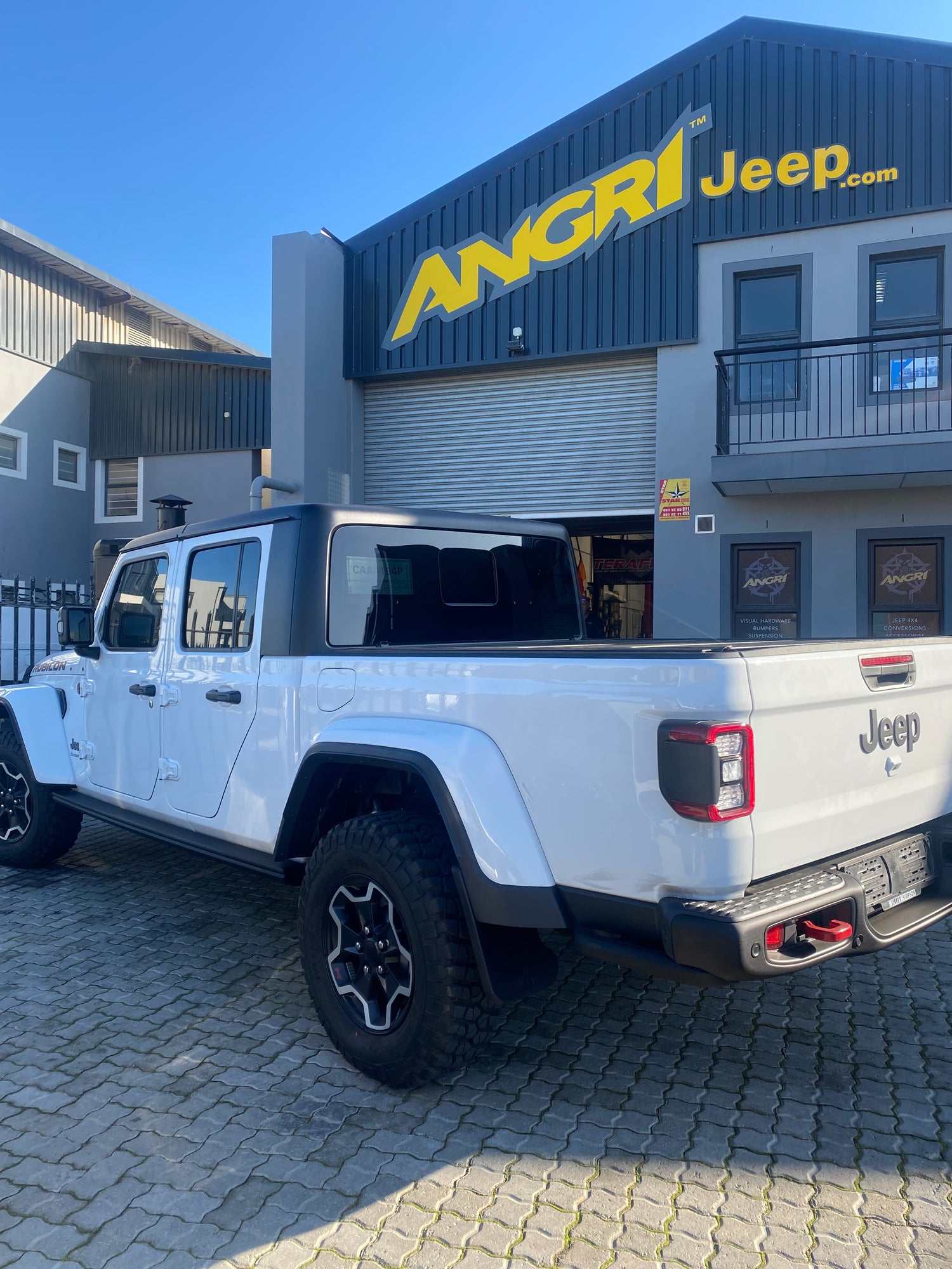 JT GLADIATOR (Fitted) SUSPENSION KITS