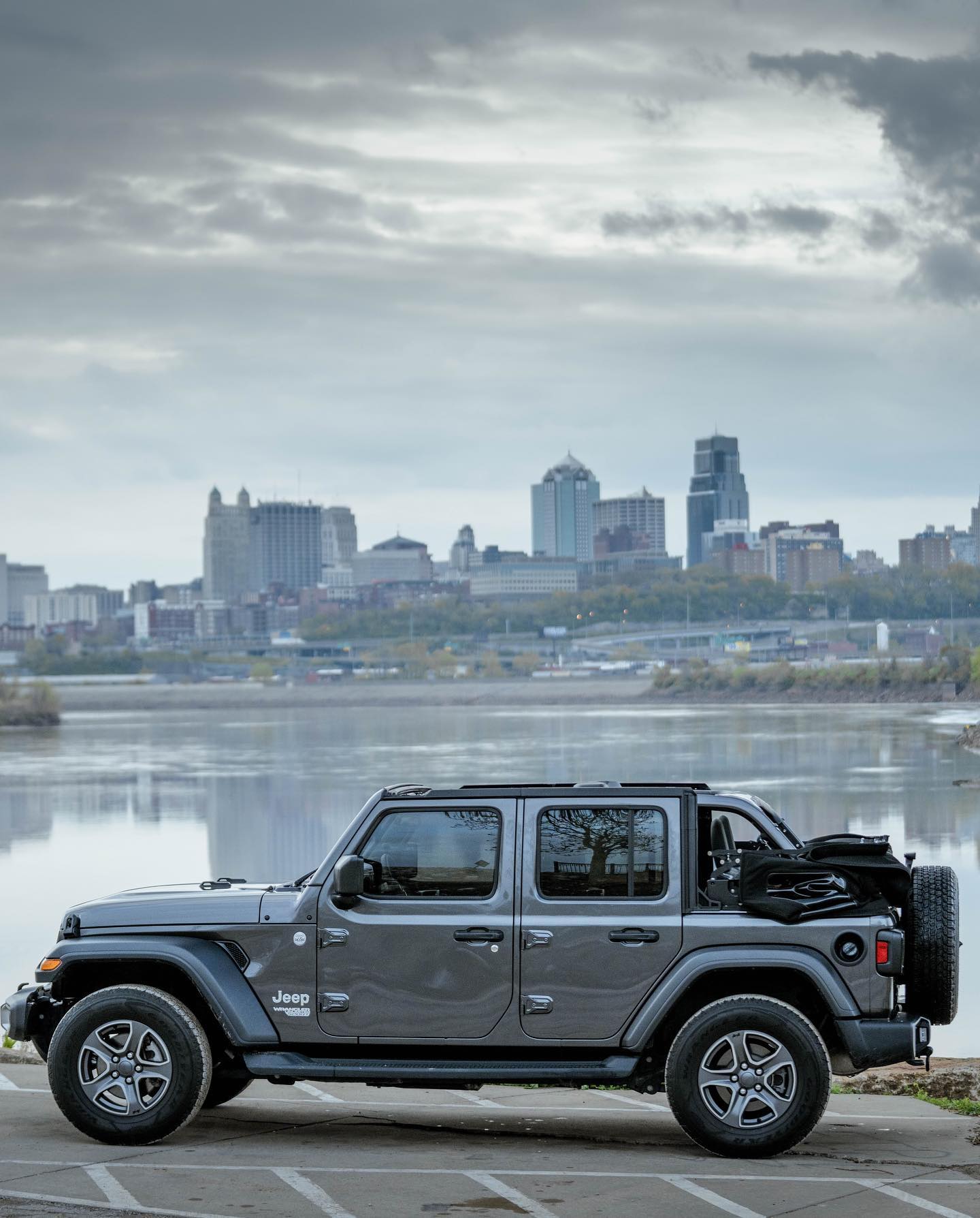 MyTop Powered Automatic Soft-Top for Wrangler 4dr JLU - Square Back (FULLY FITTED @ ANGRi CT)