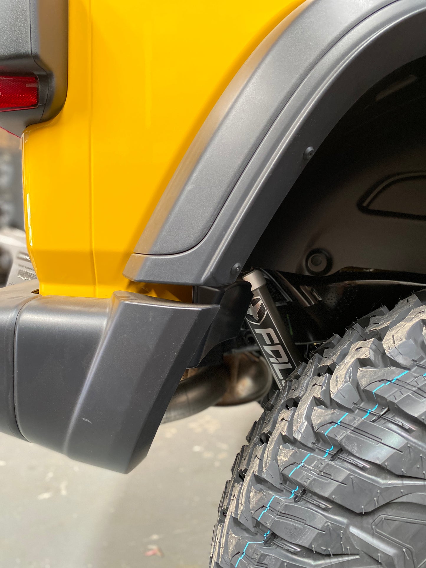 KIT ONLY: Teraflex 2.5" Coil Lift System, FALCON SP2 2.1 Shocks - for Wrangler JL 2DR / JLU 4DR (2019+)