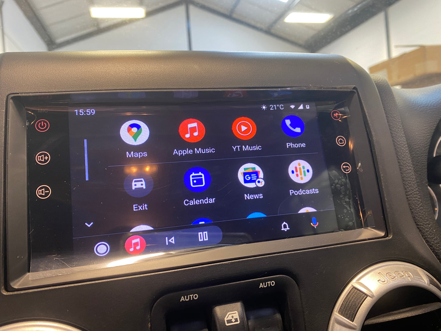 SMARTNavi 8″ PREMIUM Android 10 System 'Made for Jeep Wrangler JK JKU' (RETAIL BOX + REVERSE CAM) Apple CarPlay & Android Auto