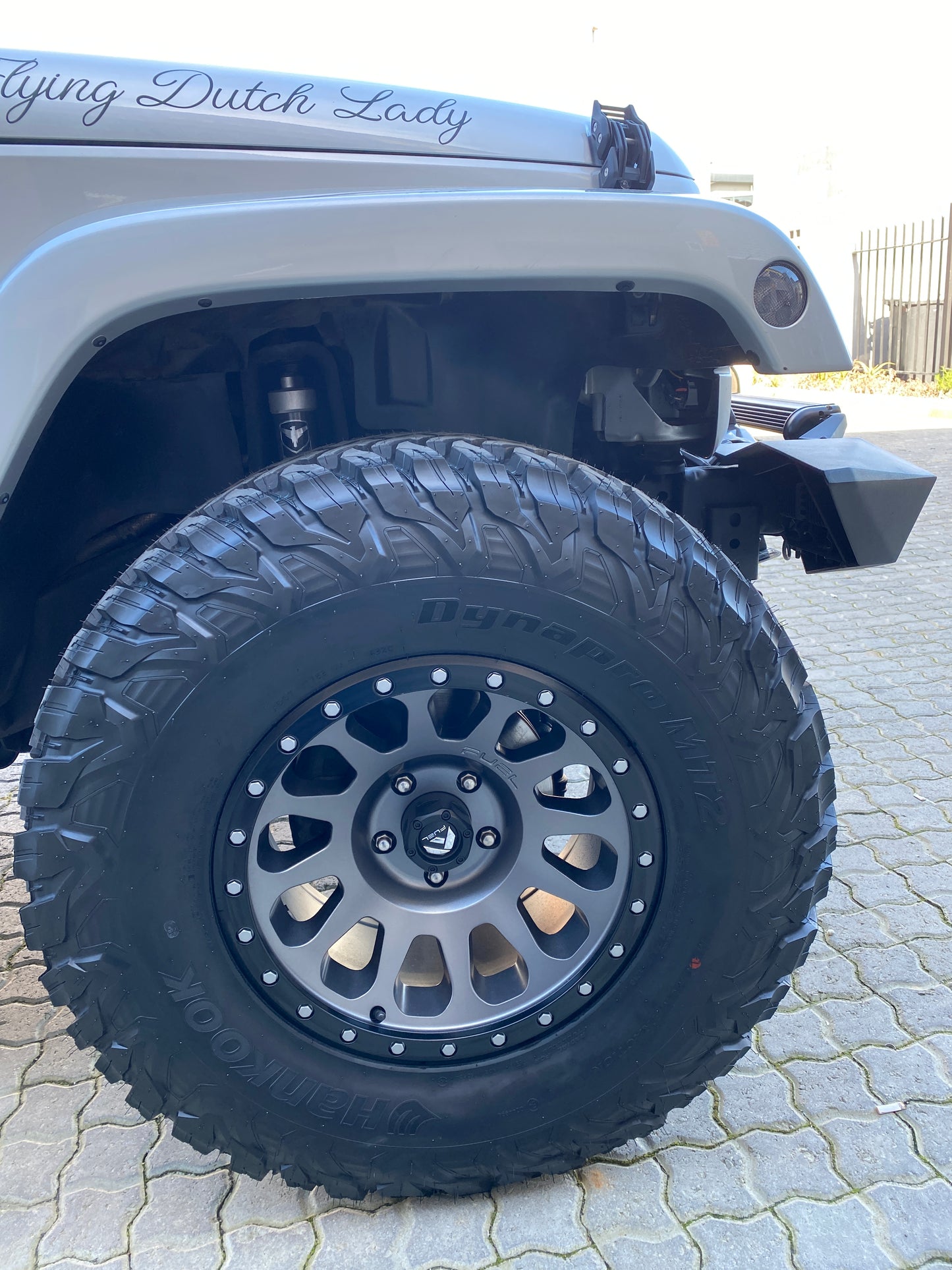 FUEL OFFROAD 'VECTOR' 18" Rims D601 for Land Cruiser - (Anthracite with Black Ring) 9J +20 (set of 5 LC 5x150)