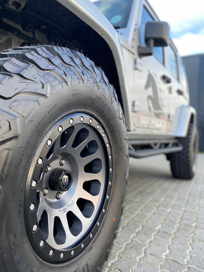 FUEL OFFROAD 'VECTOR' 18" Rims D601 for Land Cruiser - (Anthracite with Black Ring) 9J +20 (set of 5 LC 5x150)