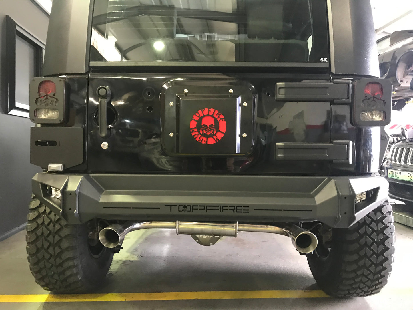 Free-Flow Stainless Steel Dual Pipe Exhaust for Wrangler JK JKU (RETAIL BOX SELF-INSTALL)