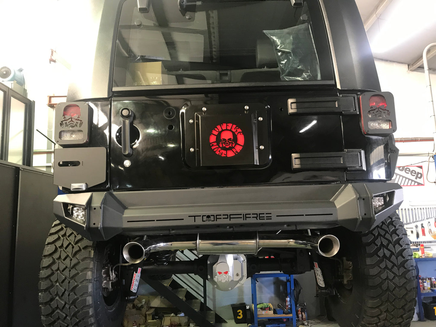Free-Flow Stainless Steel Dual Pipe Exhaust for Wrangler JK JKU (RETAIL BOX SELF-INSTALL)
