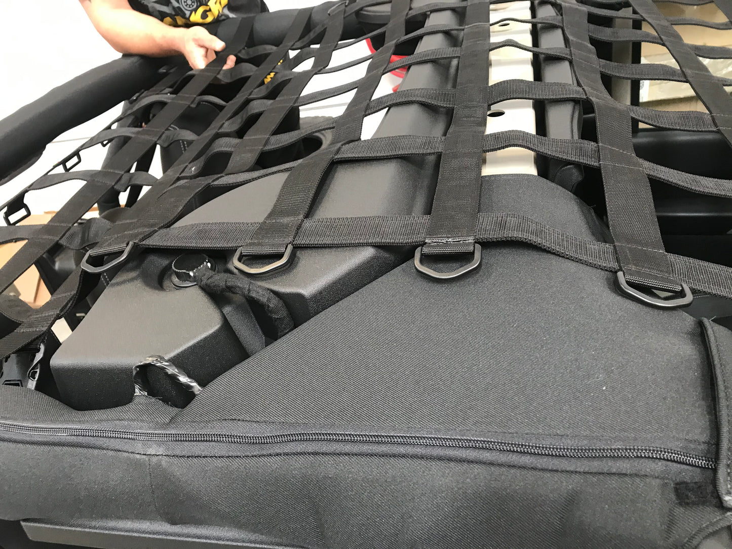 Full Cargo Net - by Maverick for Wrangler 2dr / 4dr / JK / JKU / JL / JLU / TJ / JT